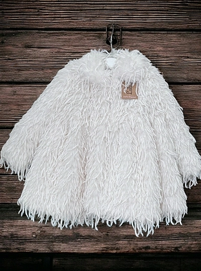 Abrigo para niña colección Capri de Lolittos