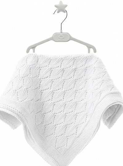 Baby blanket for first outfits in summer knit. Two colors