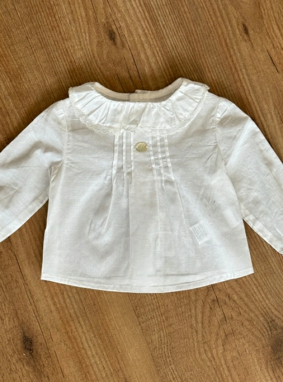 Baby blouse in two colors. Lin Collection