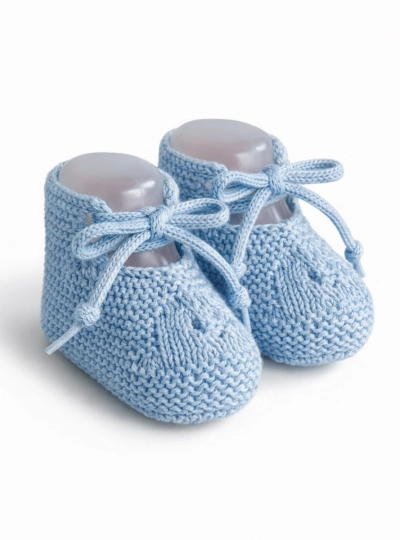 Baby booties in 100% cotton knit, 4 colors Baby booties in 100% cotton knit, 4 colors