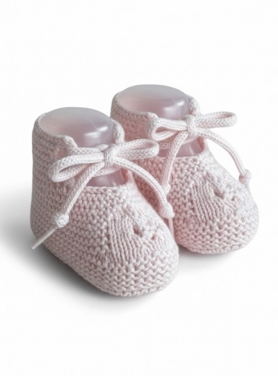 Baby booties in 100% cotton knit, 4 colors Baby booties in 100% cotton knit, 4 colors