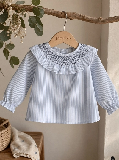 Blusa Niña Colección Caravia Rayas Celestes Blusa Niña Colección Caravia Rayas Celestes