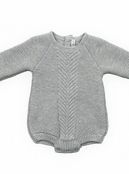 Chubby knit romper in two colors. Unisex