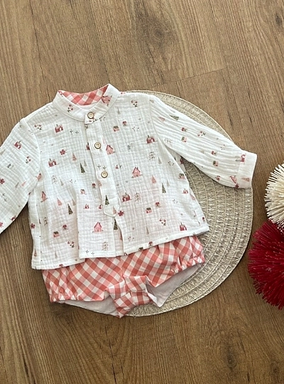 Conjunto bebé niño camisa y bombachito.