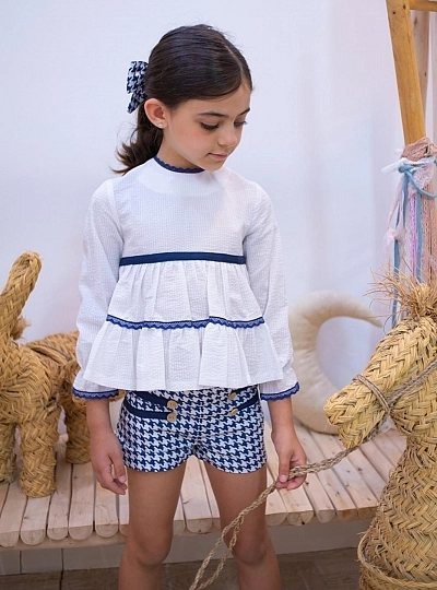 Conjunto Niña Blusa Blanca y Short Pata de Gallo Mon Petit Bonbon Conjunto Niña Blusa Blanca y Short Pata de Gallo Mon Petit Bonbon