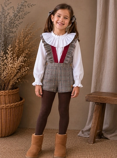 Conjunto para niña colección Gallo con blusa de cuello volante y ranita Conjunto para niña colección Gallo con blusa de cuello volante y ranita