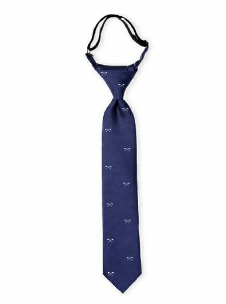 Corbata color azulon con detalles en azul claro.