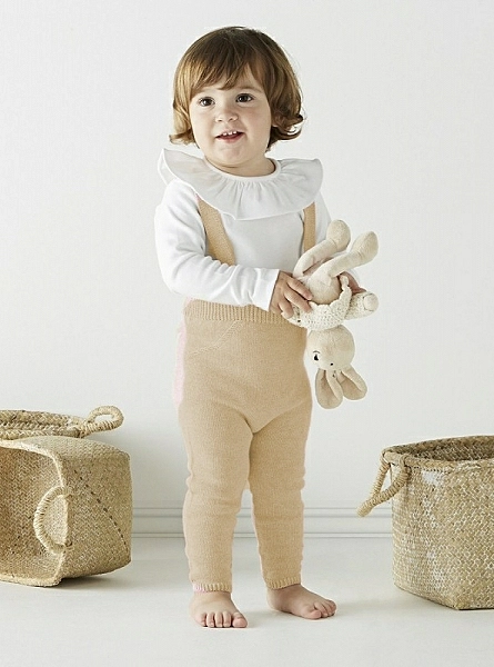 Cotton jersey trousers with suspenders. Two colors