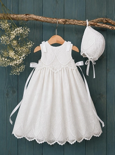 Faldón de bautizo Brezo con capota | Lino bordado blanco roto | Unisex Faldón de bautizo Brezo con capota | Lino bordado blanco roto | Unisex
