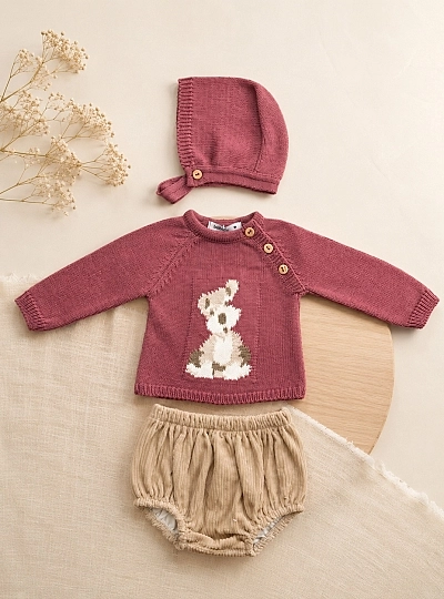 Girl's outfit from the Can collection