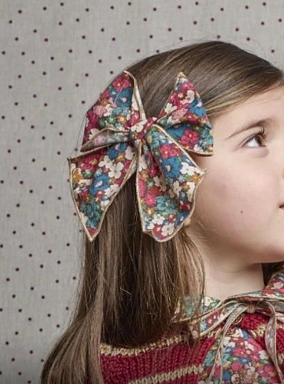 Lazo niña colección Amsterdam La Martinica con pinza Lazo niña colección Amsterdam La Martinica con pinza
