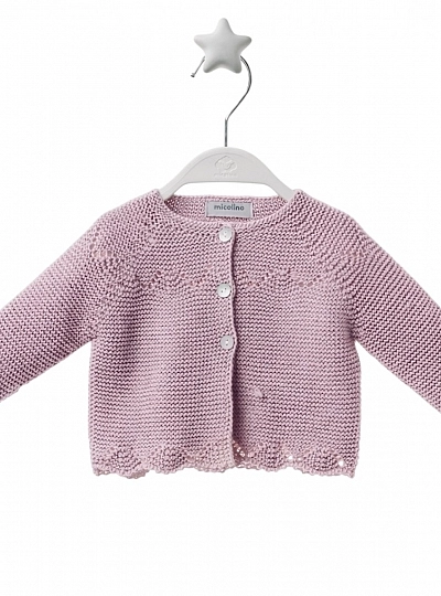 Long baby cardigan, two-tone, for first outfits. Suitable for in-between seasons.