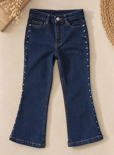 Pantalón vaquero niña con tachas Pantalón vaquero niña con tachas