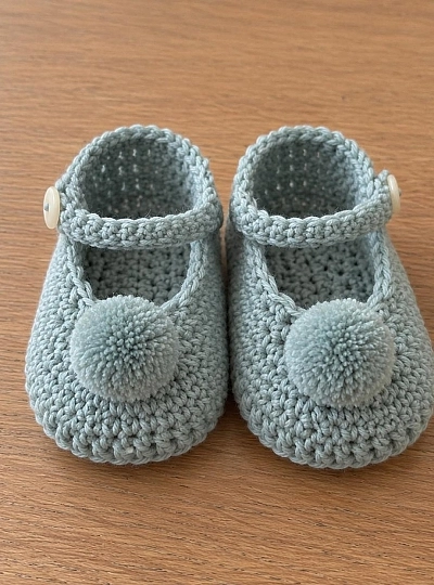 Patucos Artesanales Bebé de Punto con Pompón | Unisex Patucos Artesanales Bebé de Punto con Pompón | Unisex