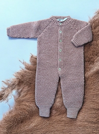 Pelele unisex en punto de arroz colección Mistral Pelele unisex en punto de arroz colección Mistral