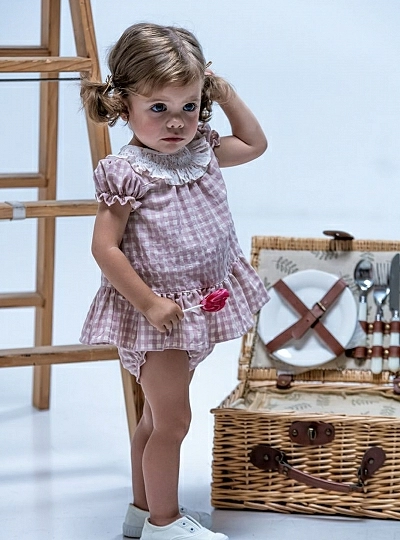 Powder pink gingham dress and panties from Cocotes Cerezas collection