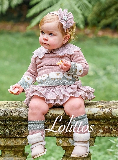 Sweater and panty set for girls from the Borreguito collection by Lolittos