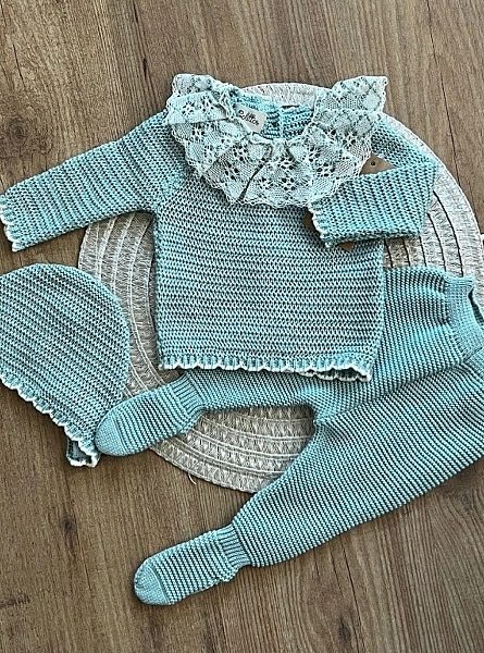 Three-piece baby set from the Flequi collection by Lolittos.