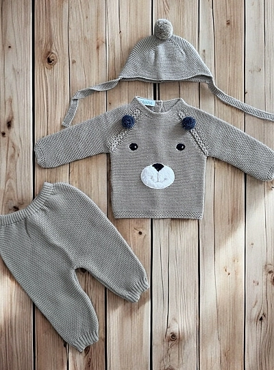 Three-piece set for boys, Story collection