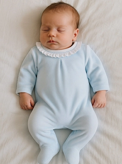 Two-tone fleece romper from the Artico family