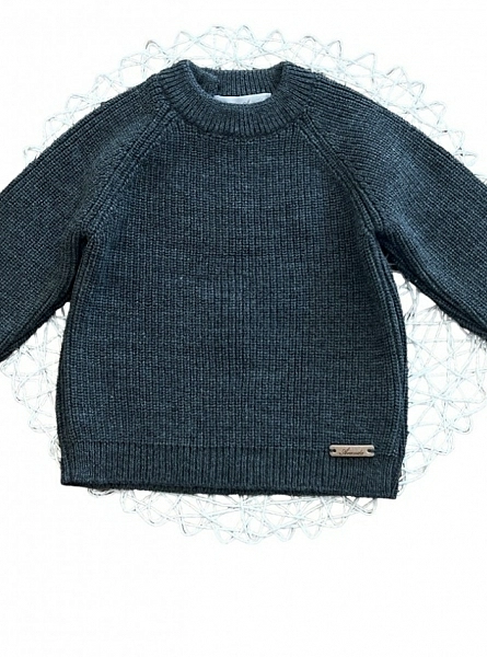 Unisex jumper in navy or charcoal gray English rib. Khardal Collection