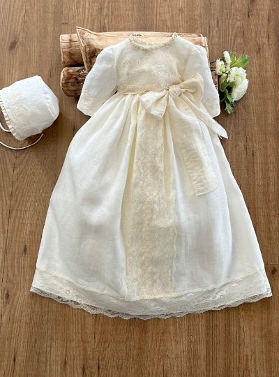 Unisex set. Skirt and hood.