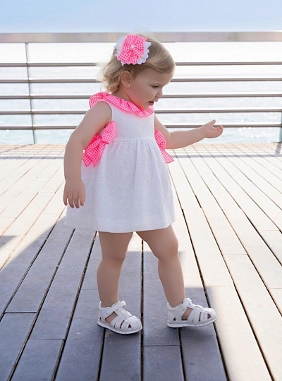 Vestido blanco con vichy flúor Rosa
