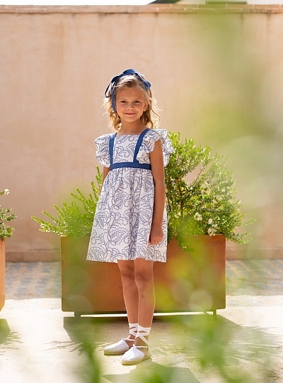 Vestido bordado colección Salitre