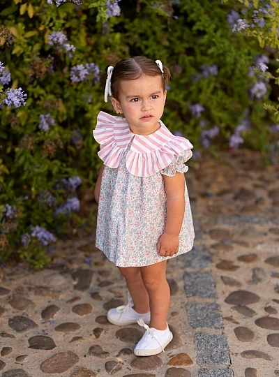 Vestido con cuellos liberty fresa