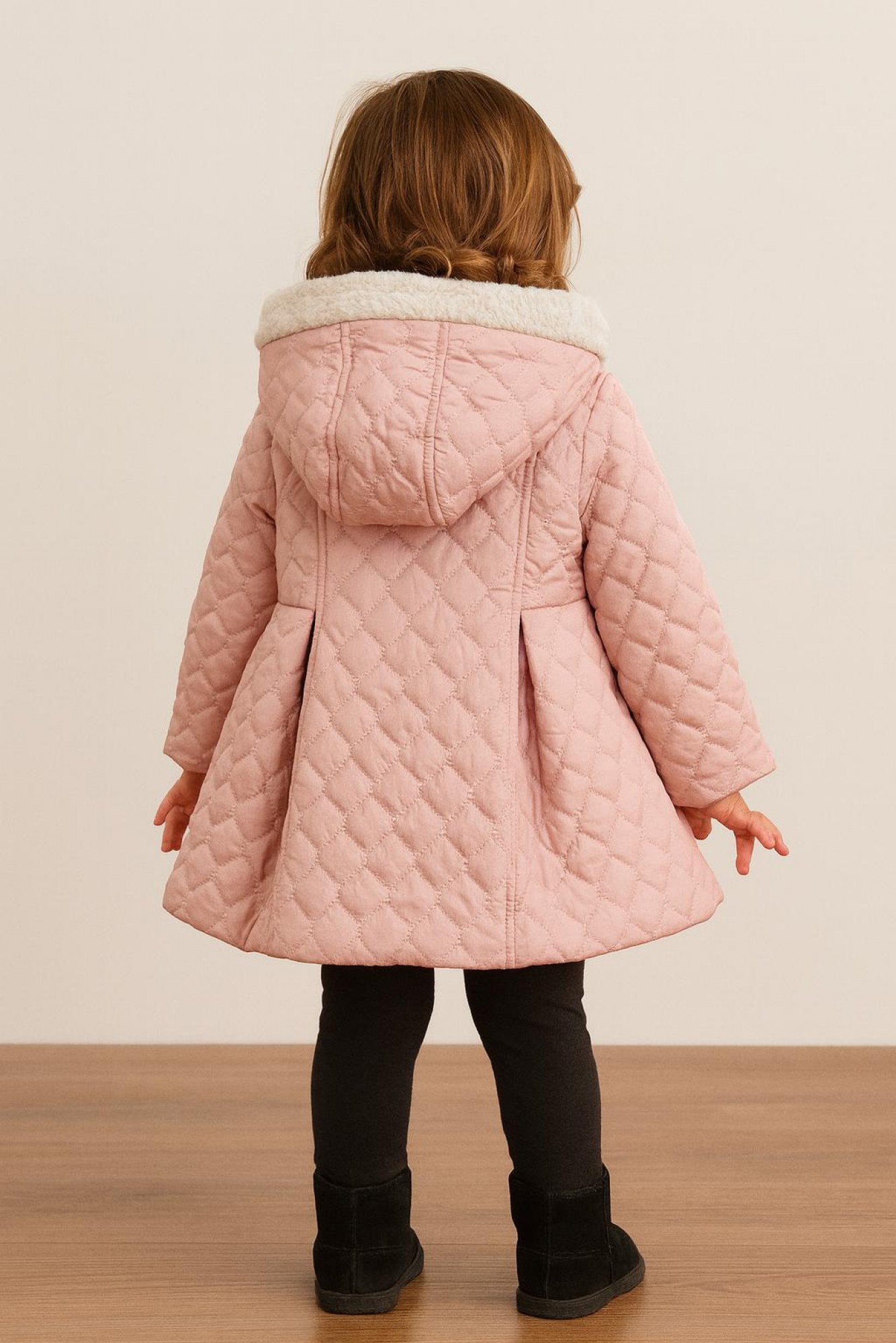 Abrigo acolchado para rosa empolvado con borreguito Primer