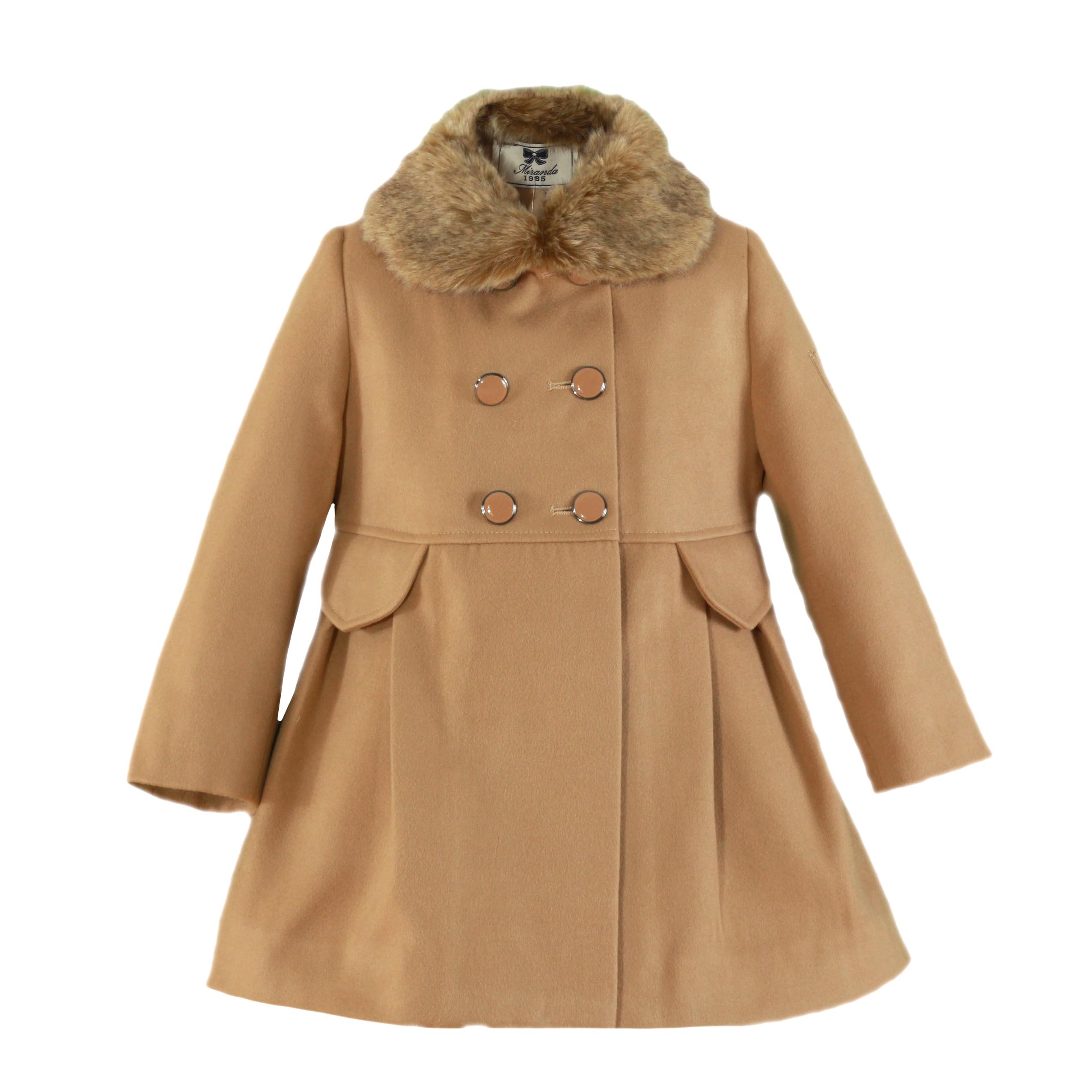 Classic cut cloth coat with fur collar. Two colors Primer Beb
